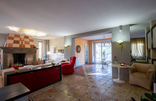 Tricolle Villa con Piscina - Foto 41