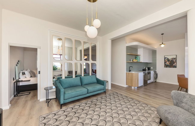 On the Beach in Camps Bay - Fully Equipped 2 Bedroom Apartment - Foto 9
