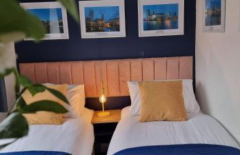 The Heart - Cosy 3 bedroom house with double driveway and Garden in Manchester - Foto 20