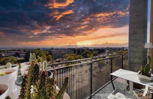 Madrid´s sky Luxury Penthouse 6Pax. 10 min Airport - Foto 24