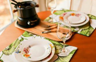 Chalés São João - a 500m da Cachoeira de Bom Jardim - com piscina - Foto 27