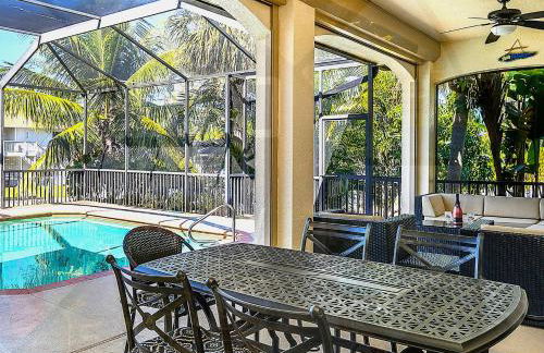 Imperial Paradise Naples - Photo 2