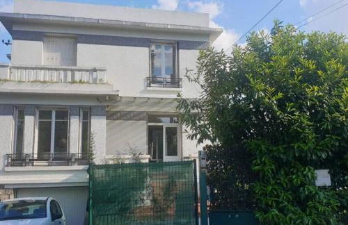 Logement à 30min de la défense avec piscine privative - Foto 17