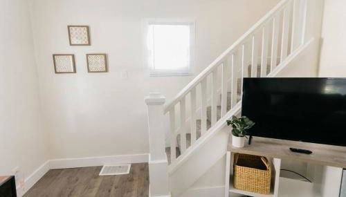 Beautiful Cape Cod House in Central Location - Foto 2