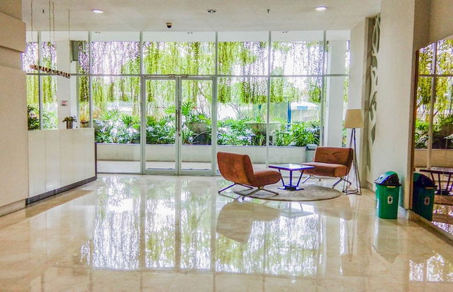 Trendy and Convenient Studio Bintaro Plaza Apartment - Foto 2