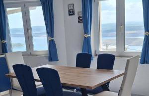 Family and pet friendly apartment Frankopan Croatia - Photo 8