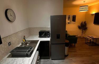 Spacious City Centre 2-Bedroom Apartment by StaySavvy Accommodation - Foto 39