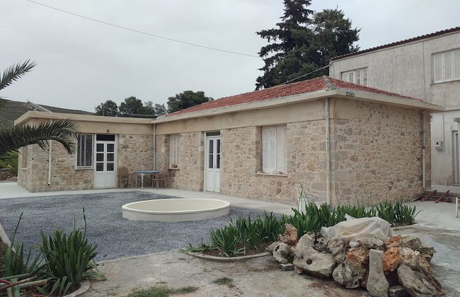 Villa Phyllia, a Property With History - Foto 9