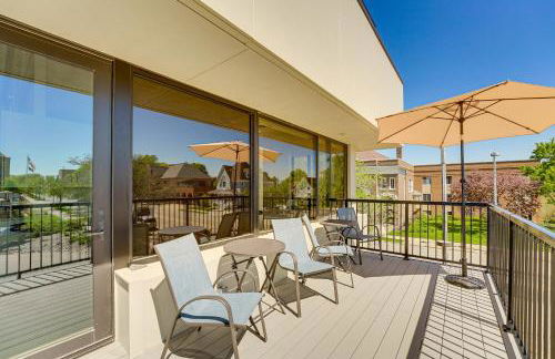 Downtown Grand Haven Condo - Walk to Boardwalk! - Foto 3