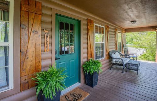 Riverfront Little Red Cabin, Hot Tub, World-class Trout Fishing, Views & Boat Access - Photo 31