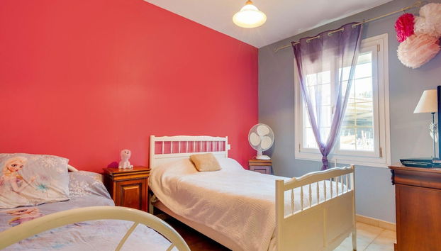 Villa With Swimming Pool in Sorgues - Foto 5, Habitación