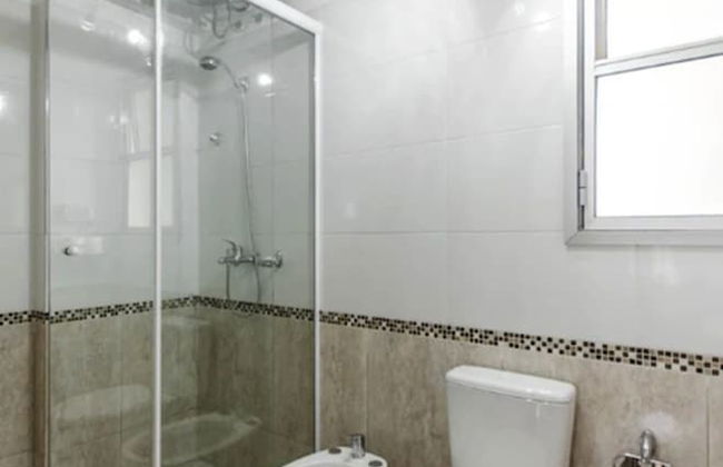 Modern 1 BR Apartment - Photo 19