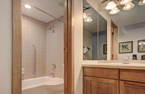 VS643 and 645H Square Condo - Foto 13