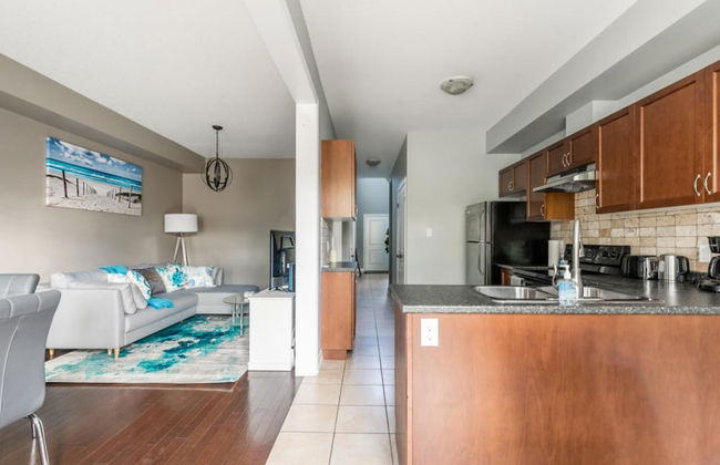 Luxury 3BR 2 5BA Townhome Private HOT TUB GYM BBQ Sauna - Foto 23