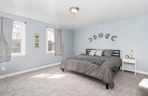 3BR home near Heritage Park - Photo 14