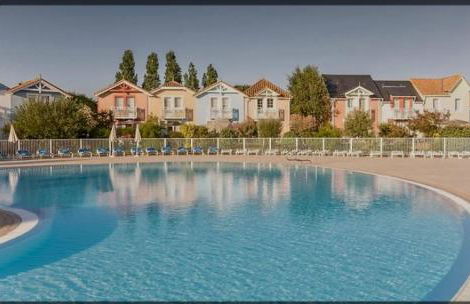 Très jolie maison sur golf proche mer - Foto 4