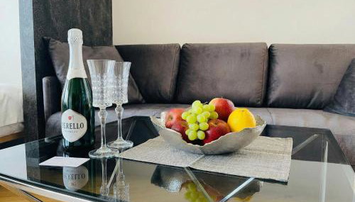 Royal Suite, 50 meters to Beach, 10th Floor, Panoramic View, Parking, Porta Mare Active & Spa - Foto 3