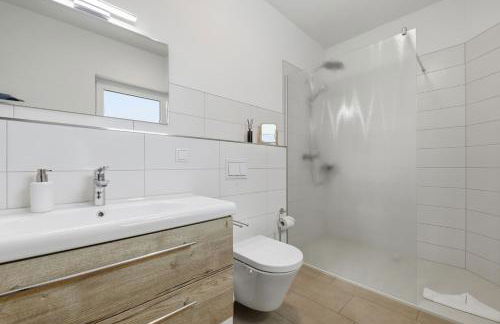 Ferienwohnungen "Godewind", Appartements mit Balkon oder Terrasse - Foto 74