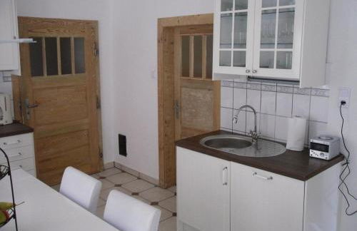 Winzeranwesen - Weingut Christian Eberley- FeWo II MINDESTAUFENTHALT 4 NÄCHTE - MINIMUM STAY 4 NIGHTS - Foto 3