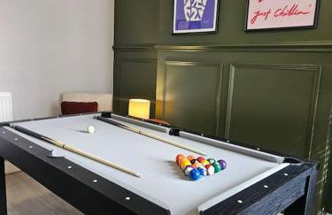 Spacious Stylish Home with FREE Parking 10 Mins to Manchester Centre & AO Arena Ideal for Groups & Long Stays - Foto 7