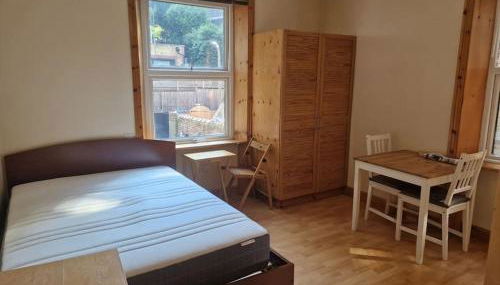 Bright studio apartment Highgate - Photo 2