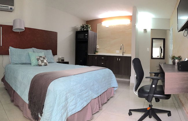 Segovia Studio Units - Photo 6