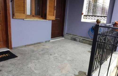 Giannis home - Photo 4