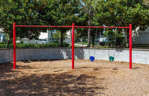 Private Pool Disney Townhome - Walk to Water Park - Foto 52