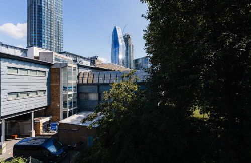 London's Great Escape 2 Bed Flat - Foto 6