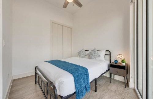 Sleek loft style 2BR I Gym I Parking I Workspace - Foto 11