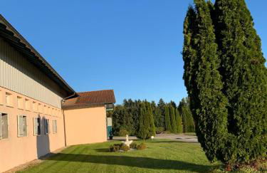 Gut Buchenhof - Photo 61