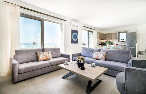 Beachfront Nymphes Aigli with Private Pool, Children Area & BBQ - Photo 23