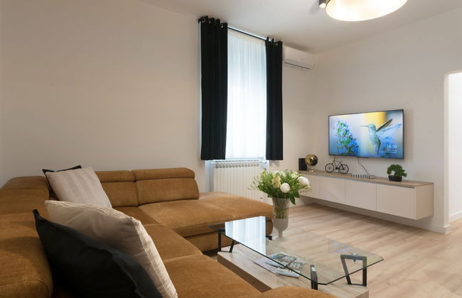 Apartment Palazzo Zagreb - Photo 18