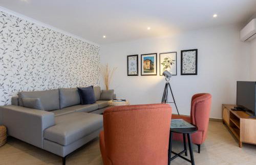 Pine Tree Seaside Apartments 500m to Beach - Foto 57