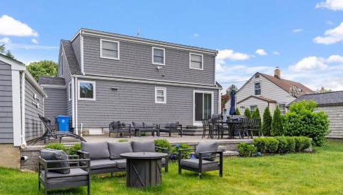 Newport Beach House with Huge Yard - Foto 3