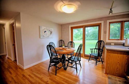 ❤️Charming Coastal/Country Home w/3 Acres & Sauna!❤️ - Foto 14