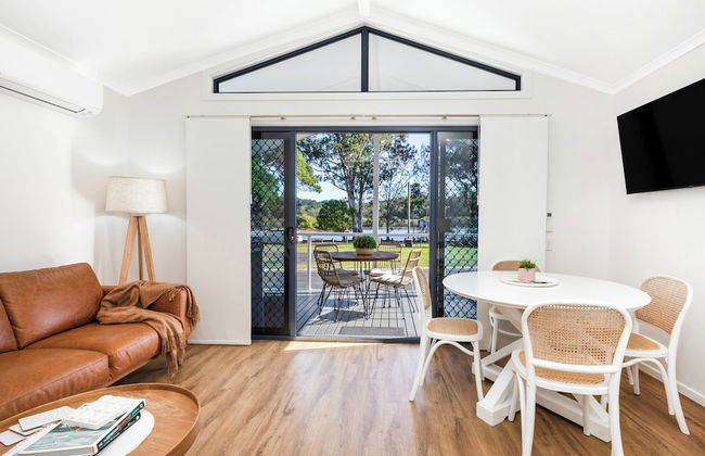 Reflections Ferry Reserve - Holiday Park - Photo 16