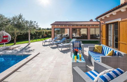 Pet Friendly Home In Barban With Sauna - Photo 22