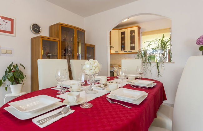 Villa in Kujici Near Beach With Pool - Foto 33