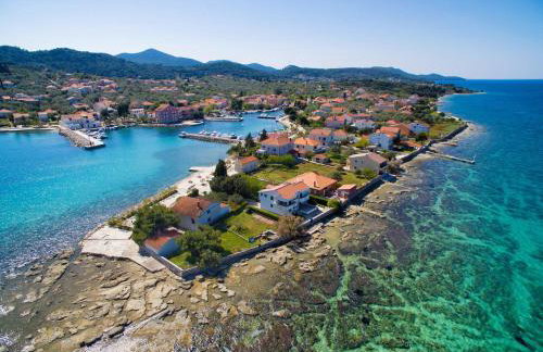 Apartments by the sea Poljana, Ugljan - 8419 - Foto 29