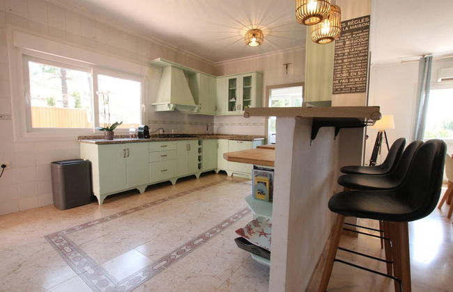 Tess Villa Olmos in M Laga - Foto 6