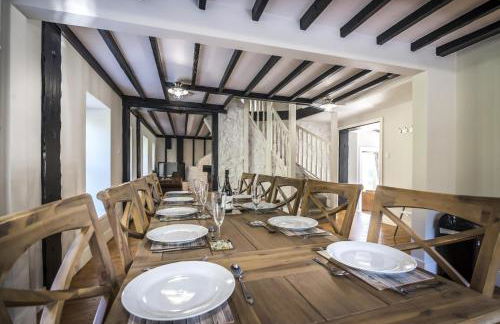 Barn Conversion - Hot Tub - Penally - Tenby - Photo 29