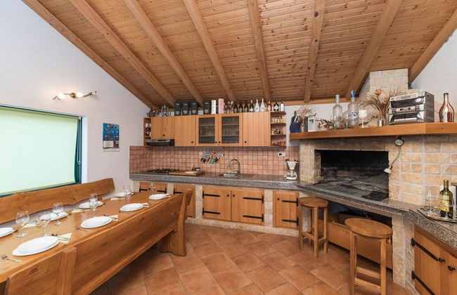 Relaxing Holiday Home With Pool, Fitness Area, and Entertainment Facilities - Foto 24