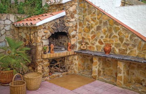 Cozy Home In Palafolls - Foto 13