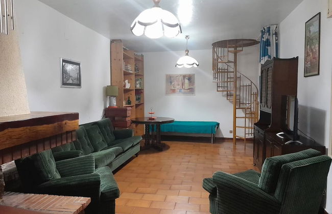 Countryside Villa With Private Pool - Photo 8