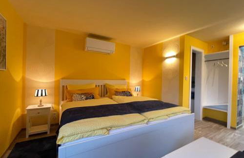 Ferienwohnung und Ferienhaus am Rennsteig bei Eisenach - Angela Jaentsch - Foto 3