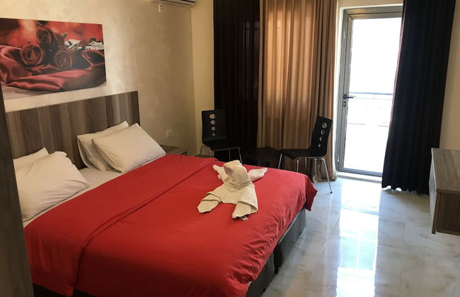 Suzan Studios & Apartments - Photo 12