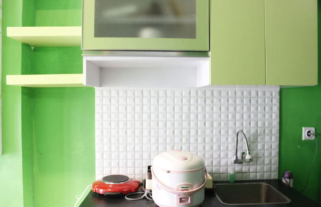 Compact Studio Room The Jarrdin Cihampelas Apartment - Photo 13