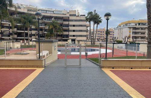 Excelente ático con gran terraza y barbacoa en Canet d'en Berenguer - Photo 42