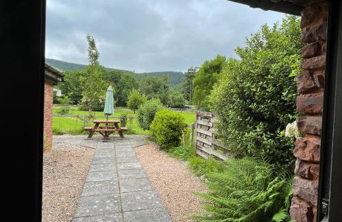 Duddings Country Cottages - Photo 48